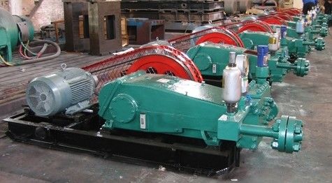 ลูกสูบปั๊มลูกสูบสามสูบอัตราการไหล 1 - 2.2m³ / H ความดัน 16 - 25Mpa